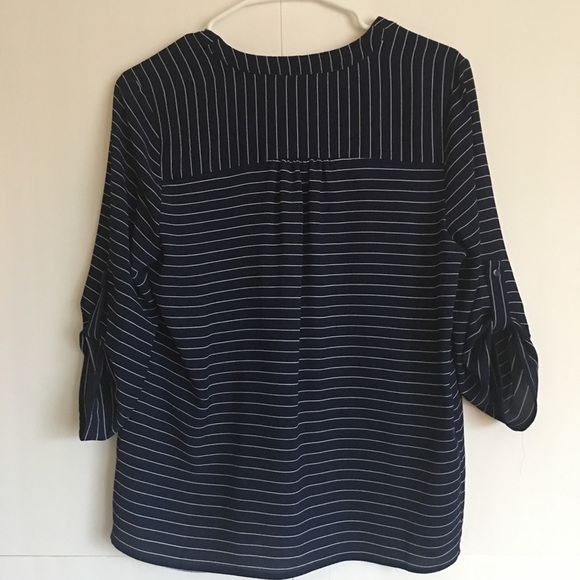 2/$15 Monteau Striped Popover 3/4 Sleeve Size M - Picture 3 of 3